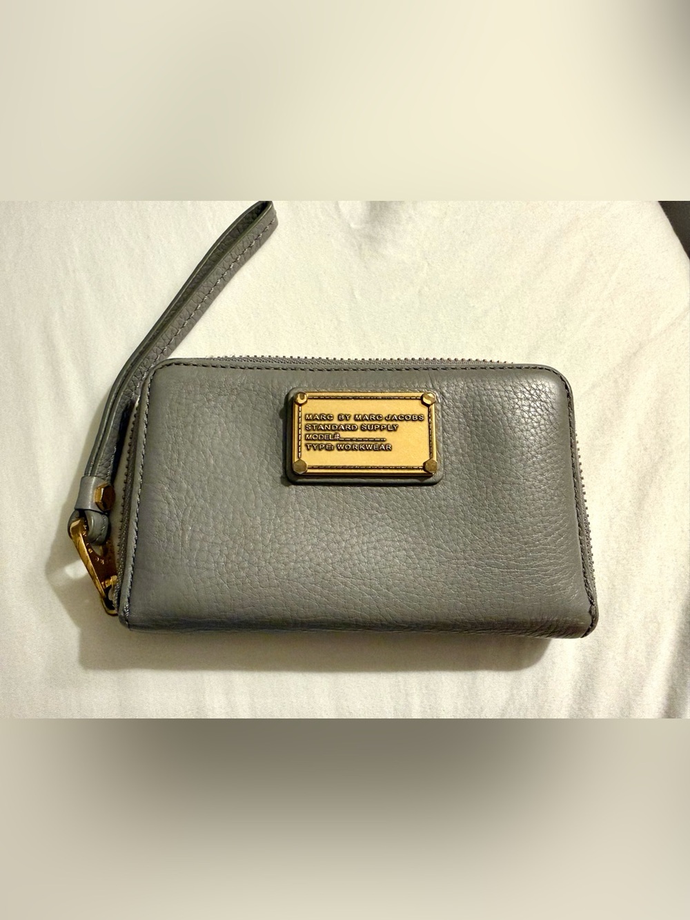 Marc Jacobs grey leather wristlet/wallet, 6”x3.5”